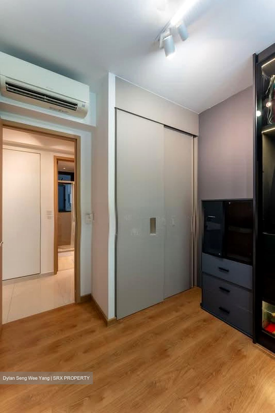Hundred Palms Residences (D19), Condominium #545820271